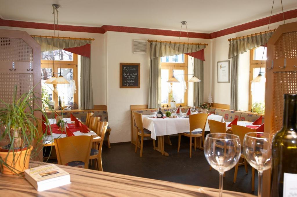 Gasthof Zum Goldenen Lamm Wettelsheim Eksteriør bilde